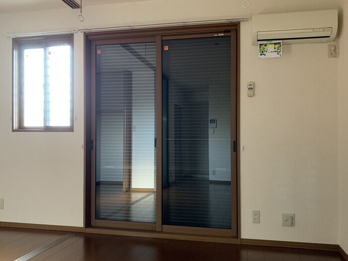 物件内観写真19　(シャッター雨戸)