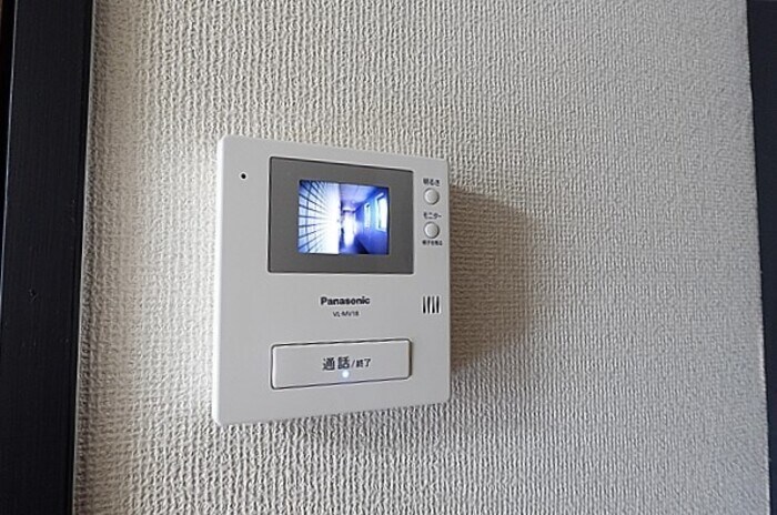 物件内観写真16　(カラーモニターインターホン)