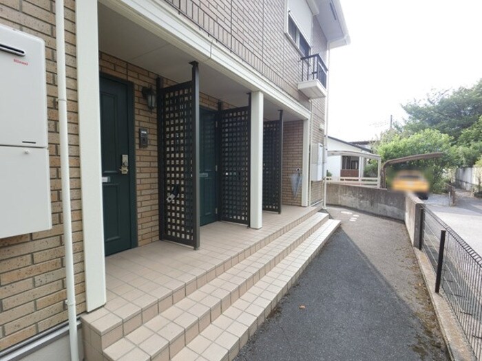 物件外観写真3　(ロビー)