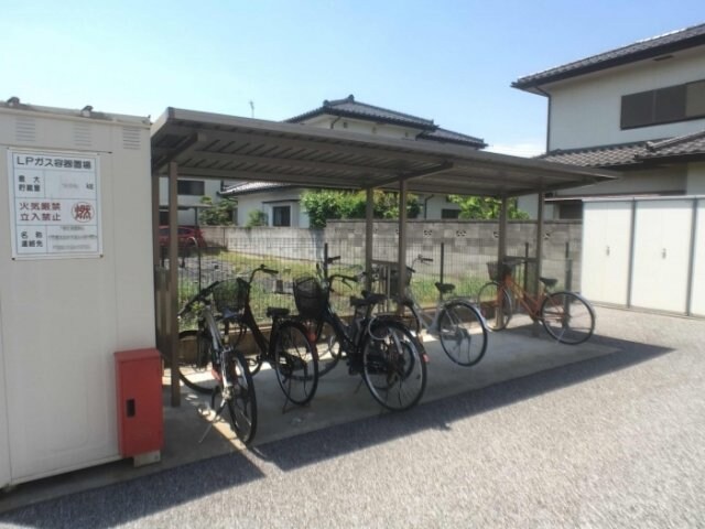 物件内観写真21　(駐輪場)