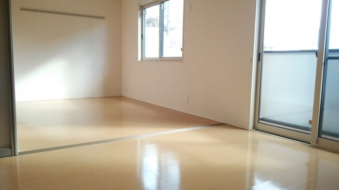 物件内観写真9　(洋室)