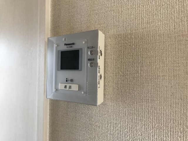 物件内観写真18　(カラーモニターインターホン)