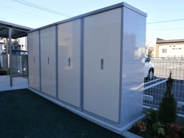 物件内観写真18　(外部物置)