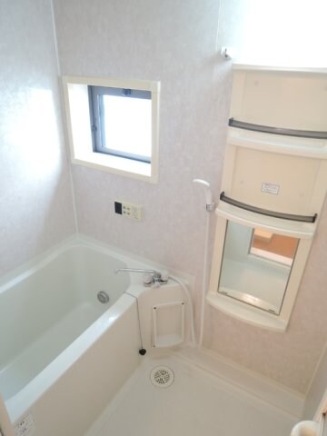 物件内観写真10　(バス／シャワールーム等)