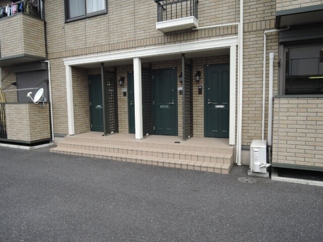 物件外観写真3　(ロビー)