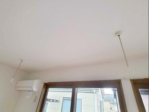 その他(室内物干し)