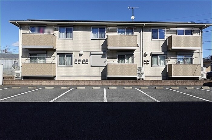 物件外観写真1　(建物外観)