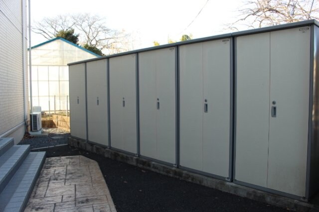 物件内観写真19　(外部物置)