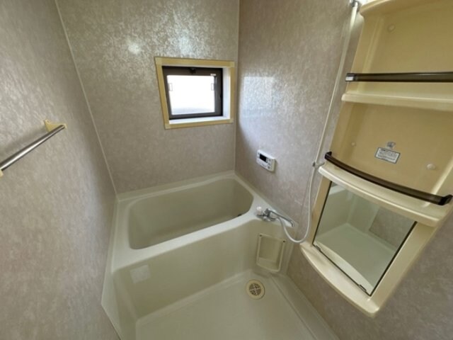 物件内観写真8　(浴室)