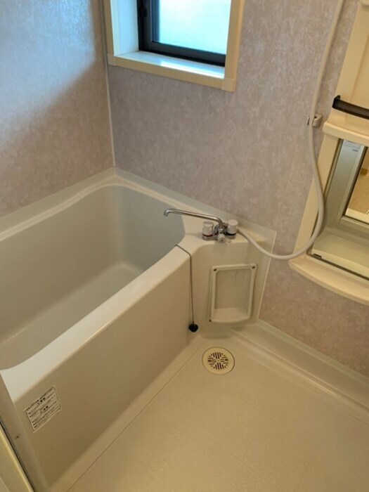 物件内観写真10　(浴室)