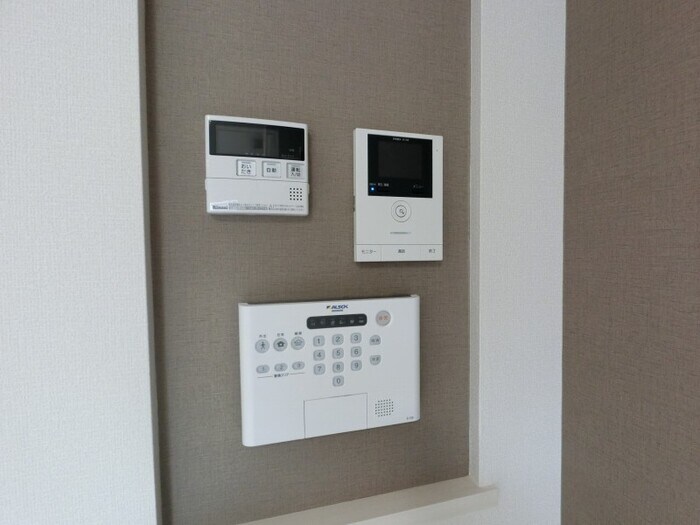 物件内観写真16　(ＡＬＳＯＫと録画機能付カラーモニターインターホン)