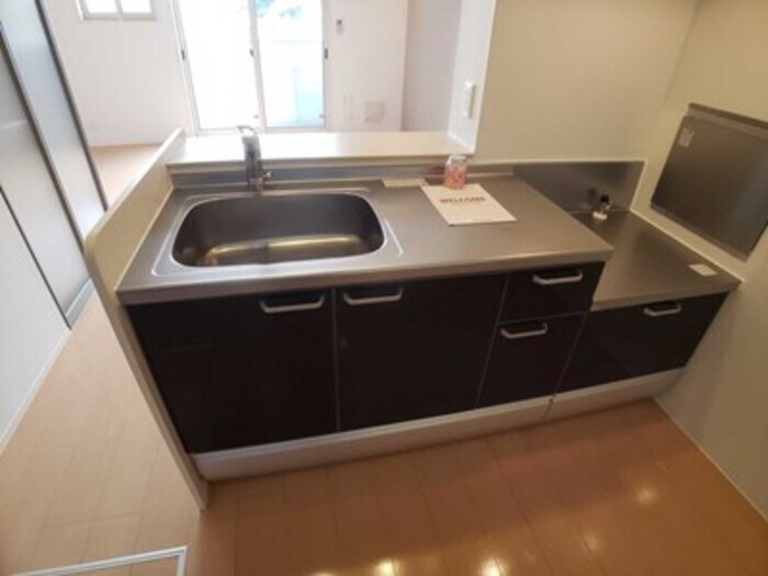 物件内観写真8　(対面キッチン)