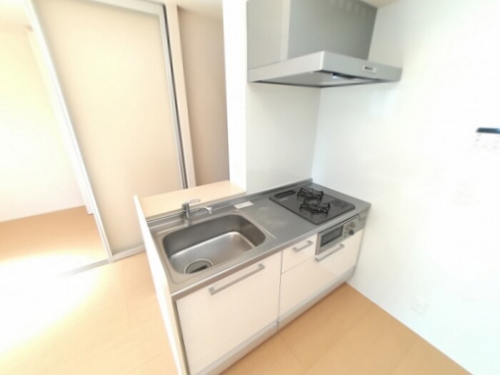 物件内観写真8　(２口ガスコンロ付きキッチン)