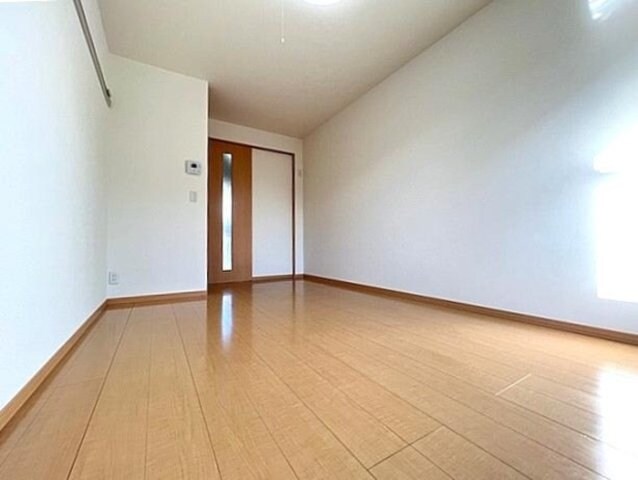 物件内観写真7　(リビング)