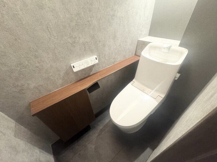 物件内観写真11　(トイレ)