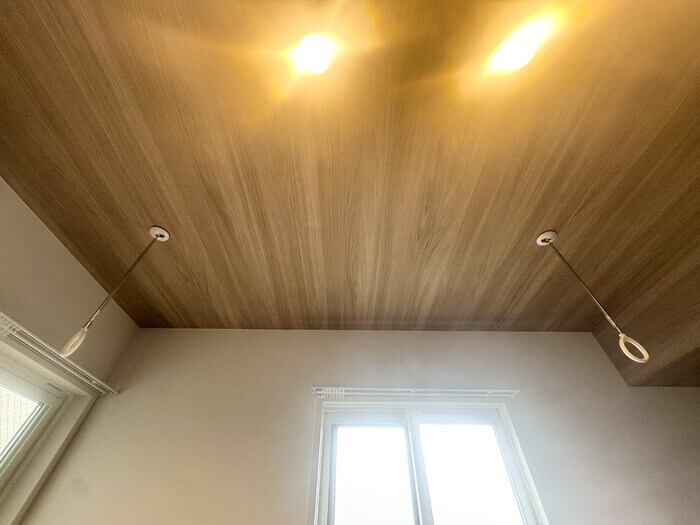 物件内観写真24　(室内物干し)