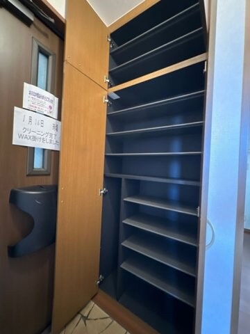 物件内観写真14　(シューズボックス)