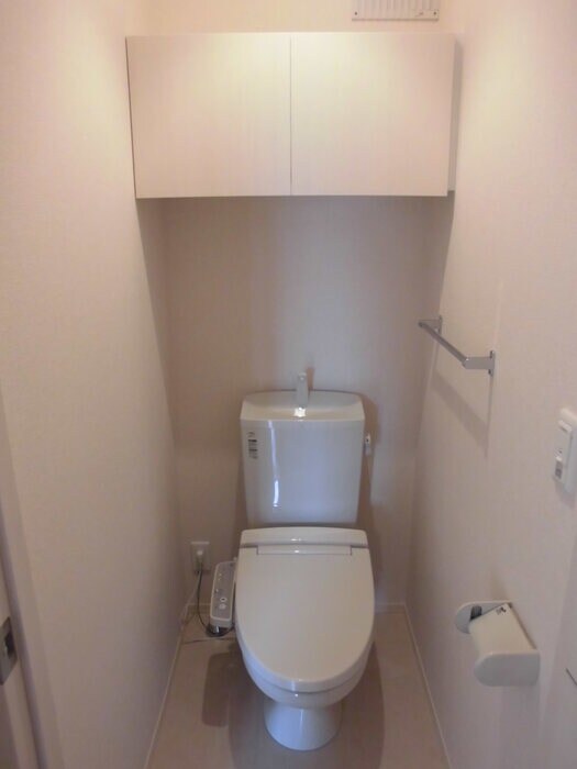 物件内観写真9　(トイレ)