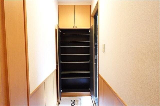 物件内観写真13　(トールサイズのシューズボックス)