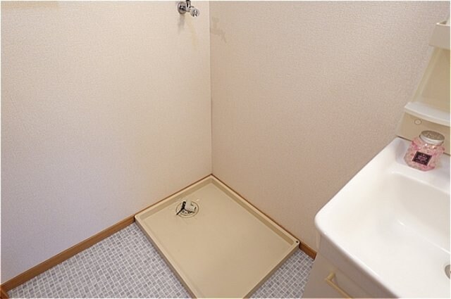 物件内観写真21　(洗面室・洗濯機置き場)