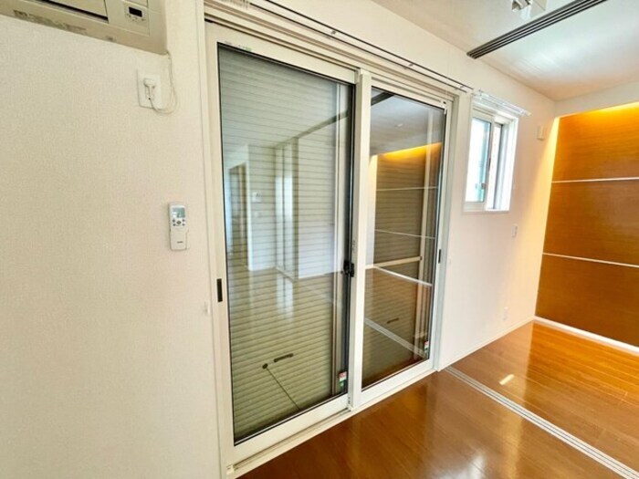 物件内観写真19　(シャッター雨戸)