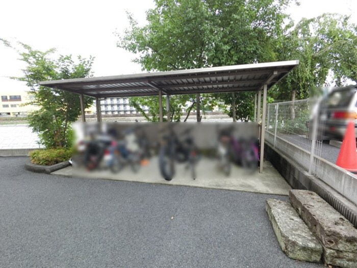 物件内観写真21　(駐輪場)
