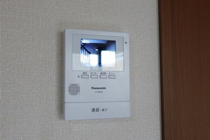 物件内観写真18　(録画機能付きカラーモニターインターホン)