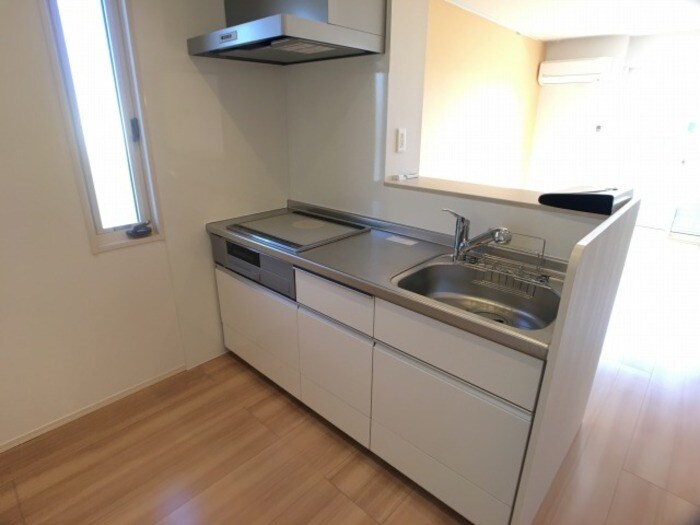 物件内観写真7　(ＩＨ・浄水器（別途契約）付き対面キッチン)