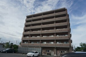 ヴィラージュエクセラン外観写真