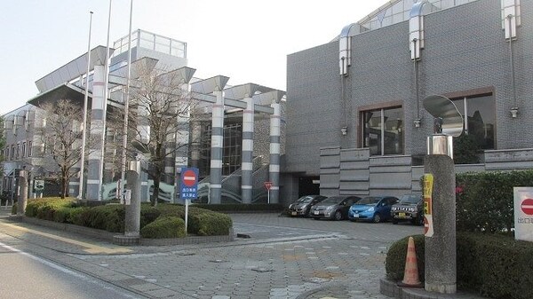 周辺環境(宇都宮市立東図書館まで1100m)