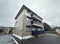 ユニヴェールの外観写真