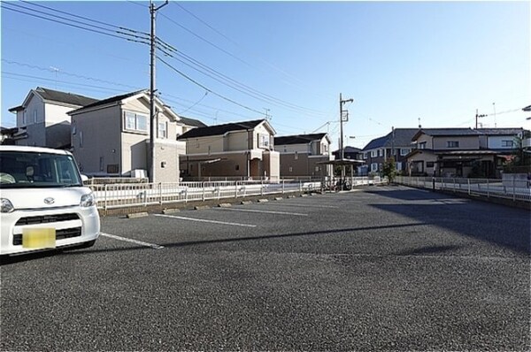駐車場(駐車場)
