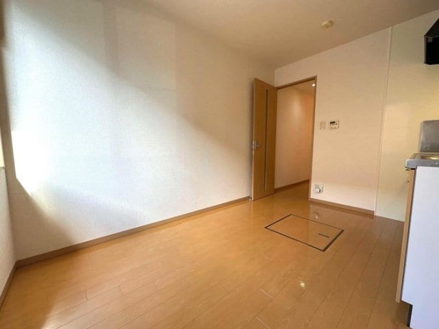 居室(LDK（別角度）)