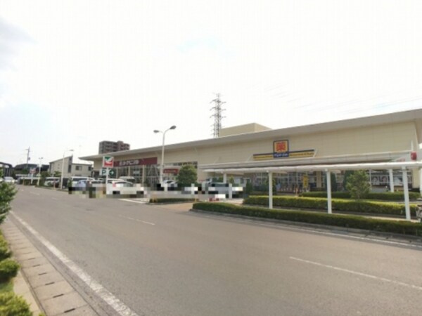 周辺環境(ヨークベニマル簗瀬店 986m)