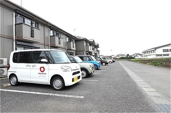 駐車場(駐車場)
