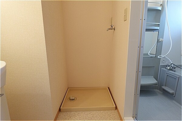 建物設備(洗面室・洗濯機置き場)