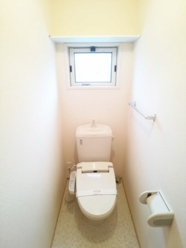 トイレ(温水洗浄暖房便座のトイレ)