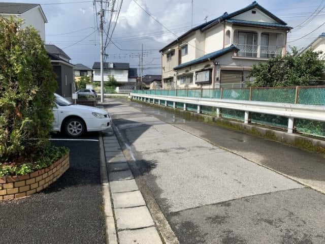 駐車場(物件東側眺望)