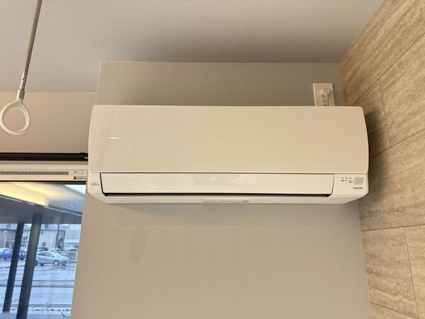 建物設備(エアコン)