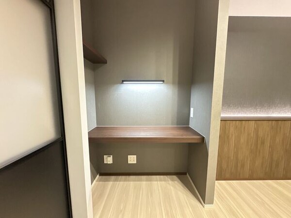 玄関(ワークデスク)