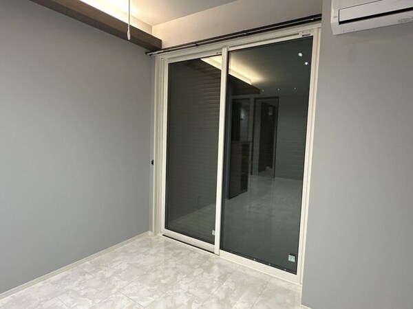 内装他(シャッター雨戸)