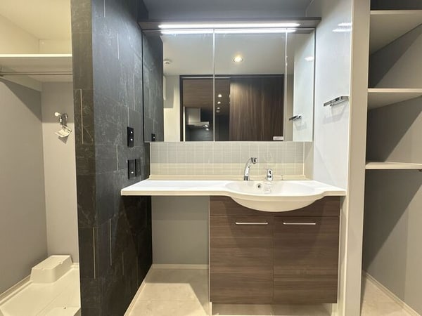 洗面・脱衣所(洗面所)