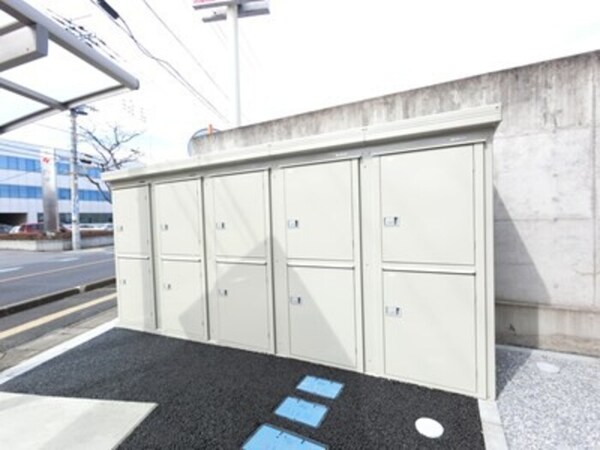 建物設備(外部物置)