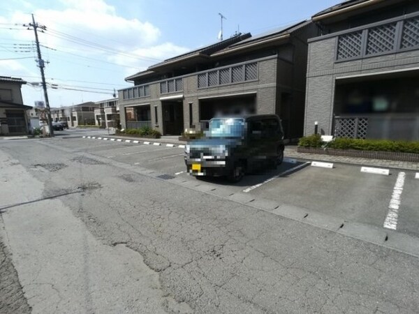 駐車場(駐車場)