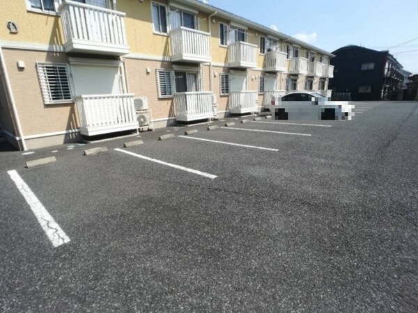 駐車場(駐車場)