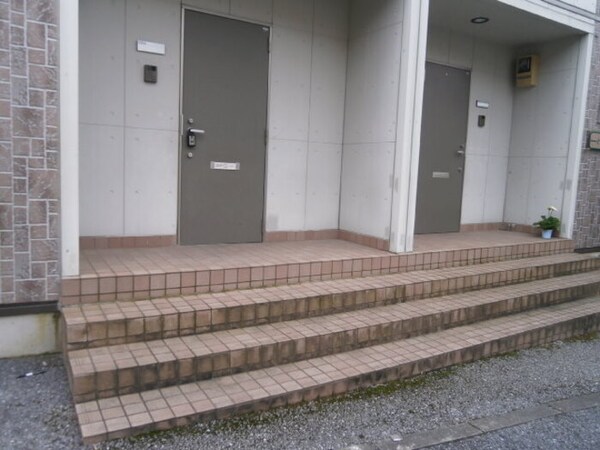 エントランス(エントランス)