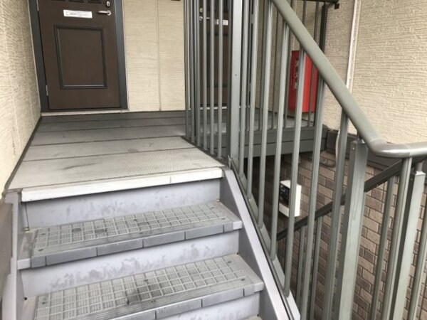 エントランス(エントランス)