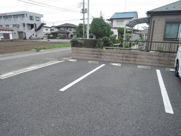 駐車場(駐車場)