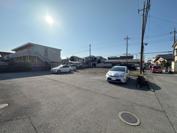 駐車場(駐車場)