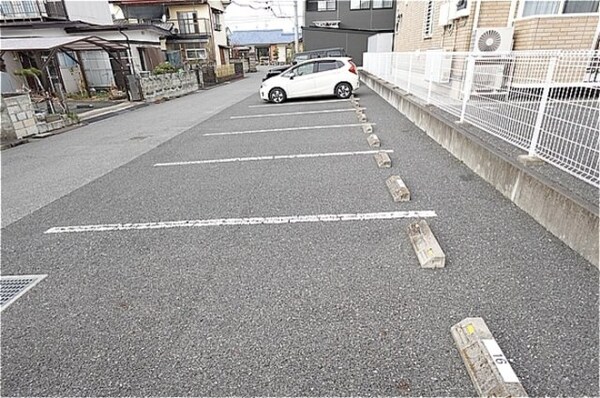駐車場(駐車場)
